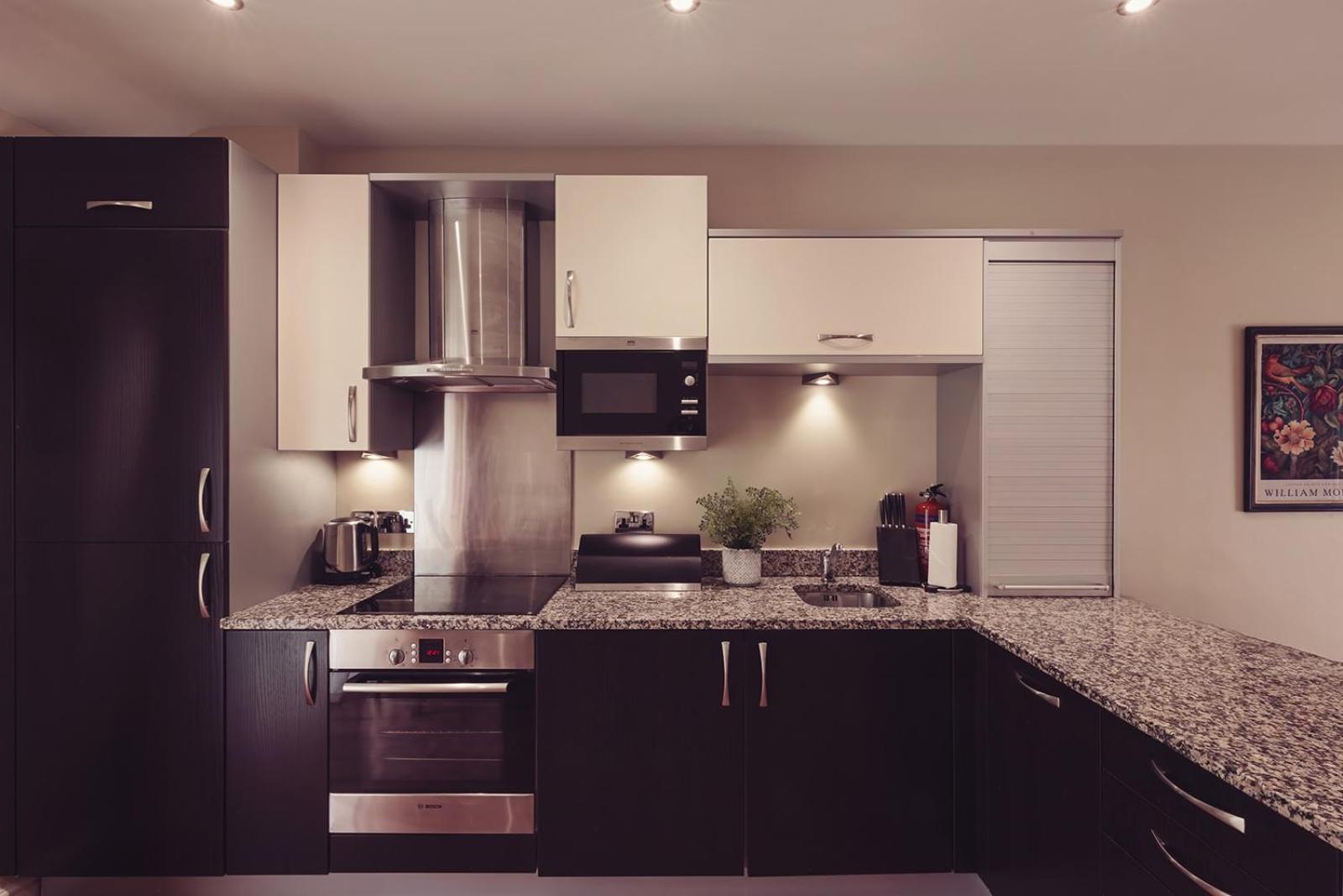 Longlands Inn & Cottages カーンフォース エクステリア 写真 A modern kitchen