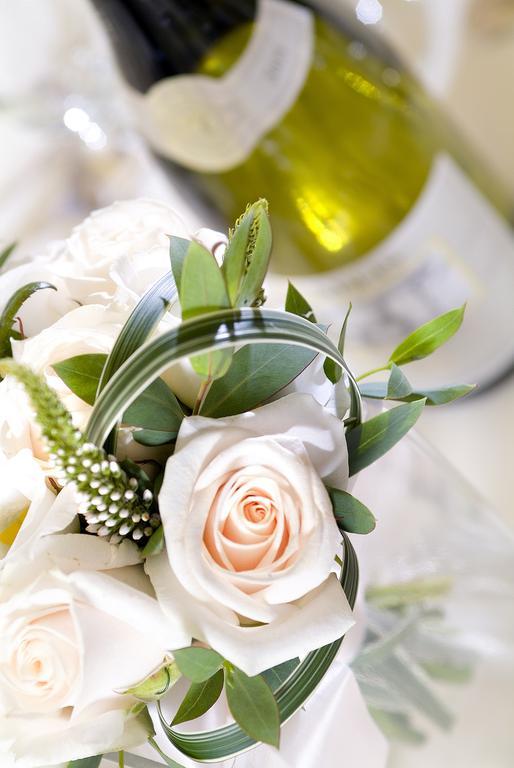 Longlands Inn & Cottages カーンフォース エクステリア 写真 Wedding rings